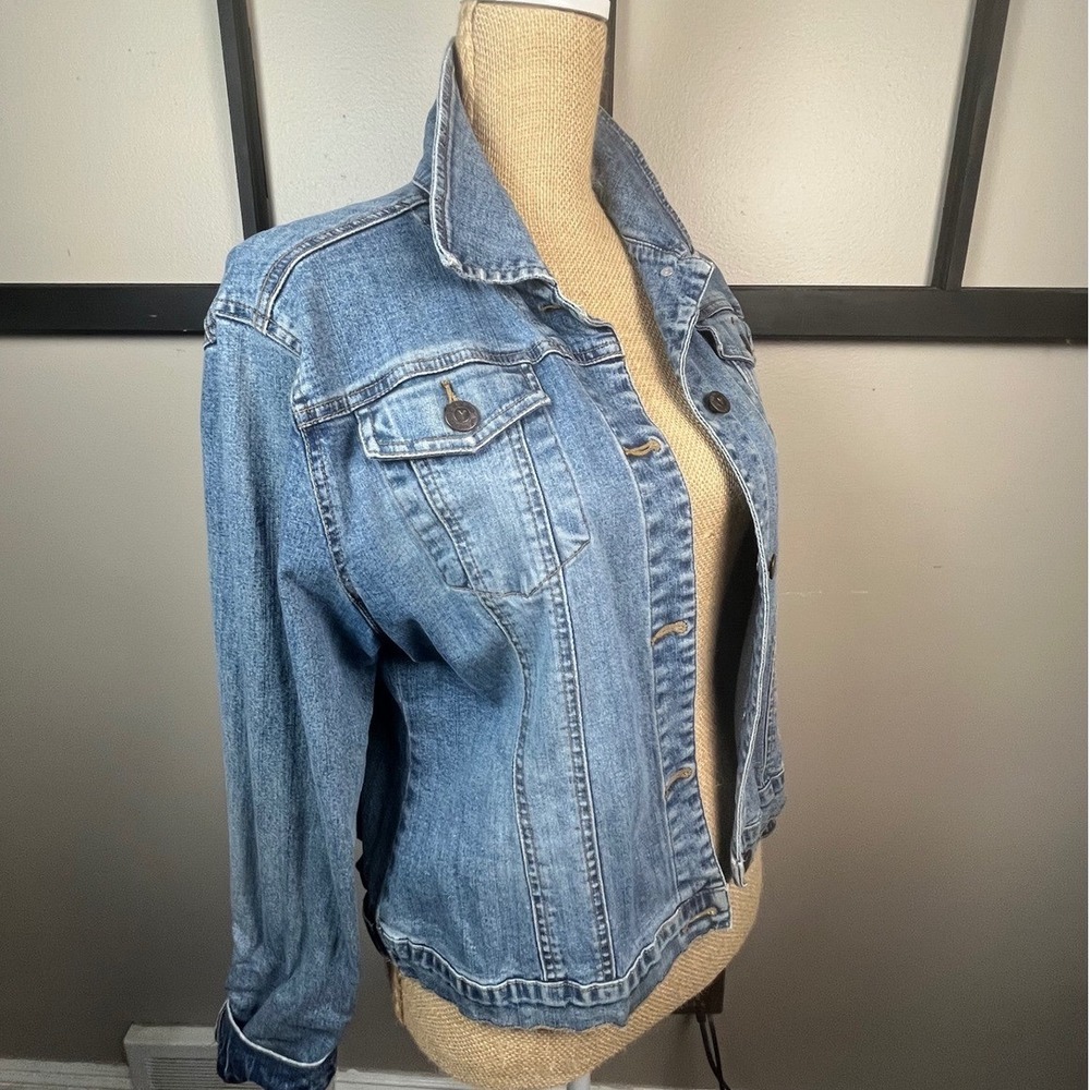Yuka Jeans Denim Jacket Up Cycle Rhinestone Afro Design Light Wash Medium Womens